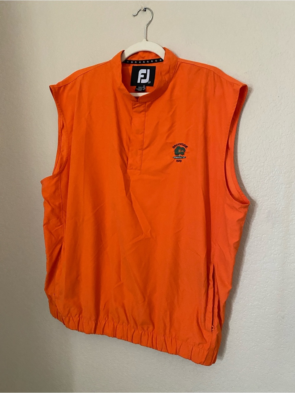 FootJoy Men’s Sleeveless Golf Vest - Athleisure